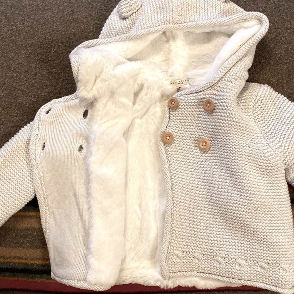 Max Studio Baby Knitted Jacet